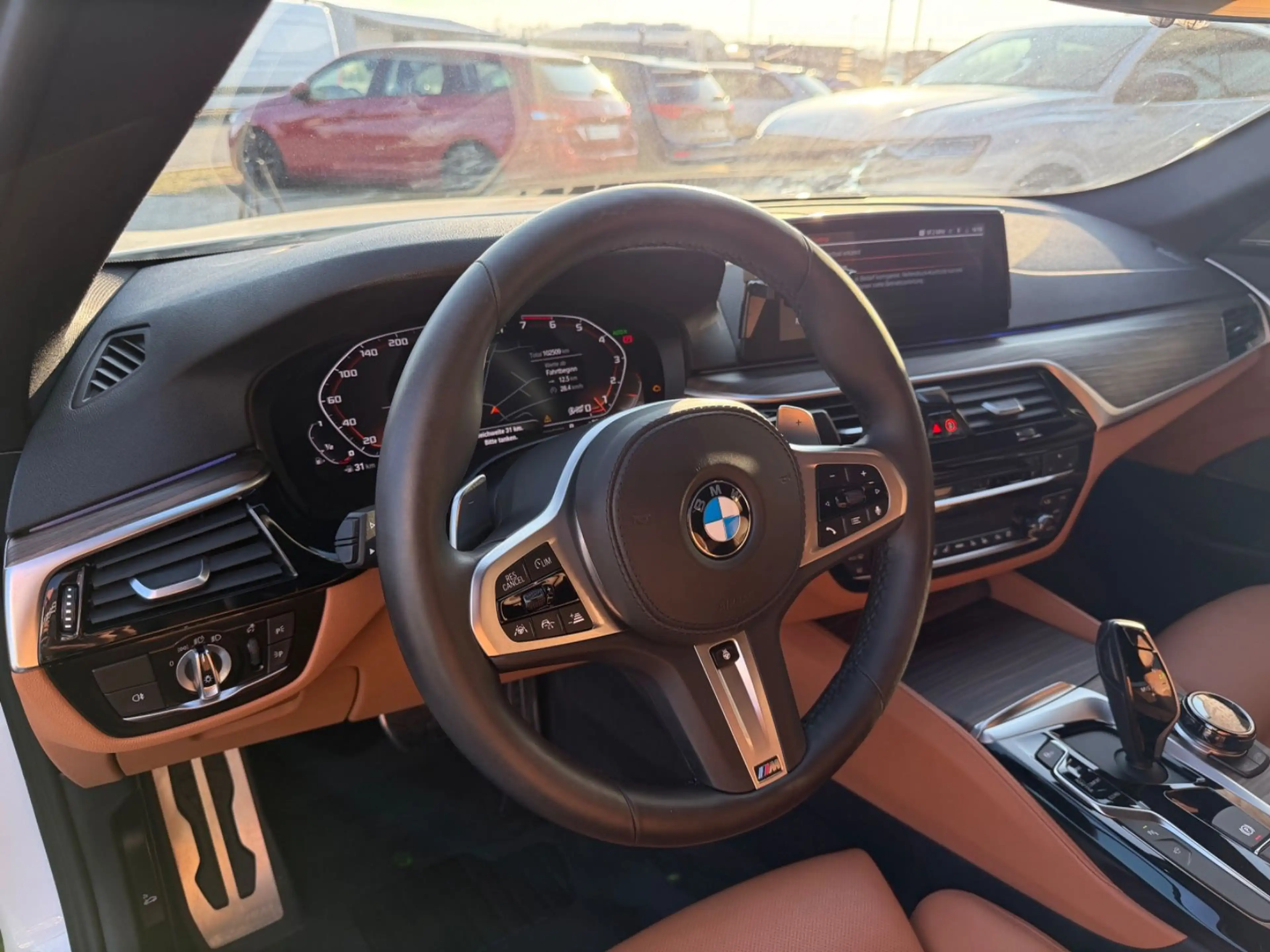 BMW 550 i xDrive*Laser*DIGITAL-TACHO*LED*HUD* — photo 19