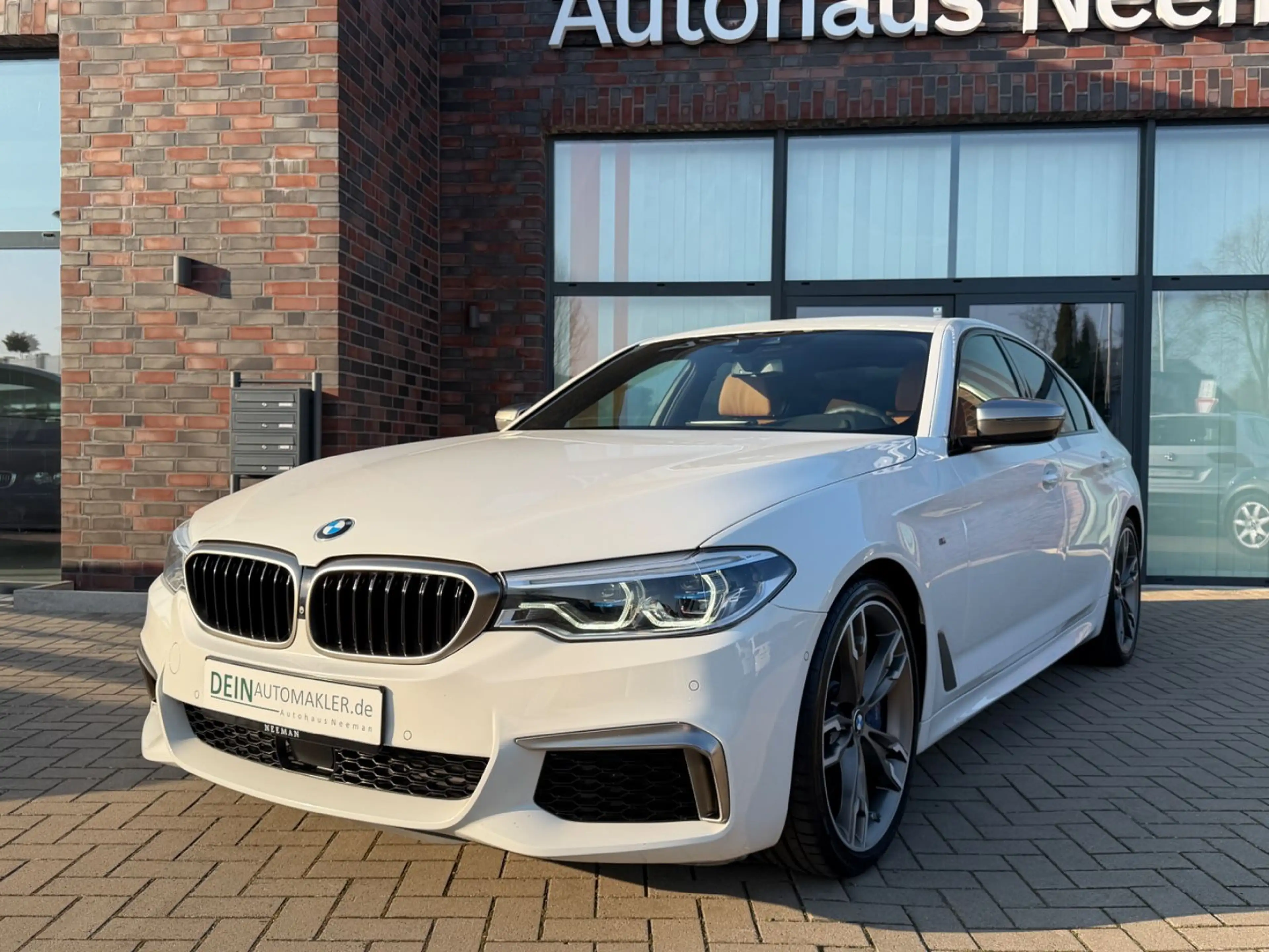 BMW 550 i xDrive*Laser*DIGITAL-TACHO*LED*HUD*