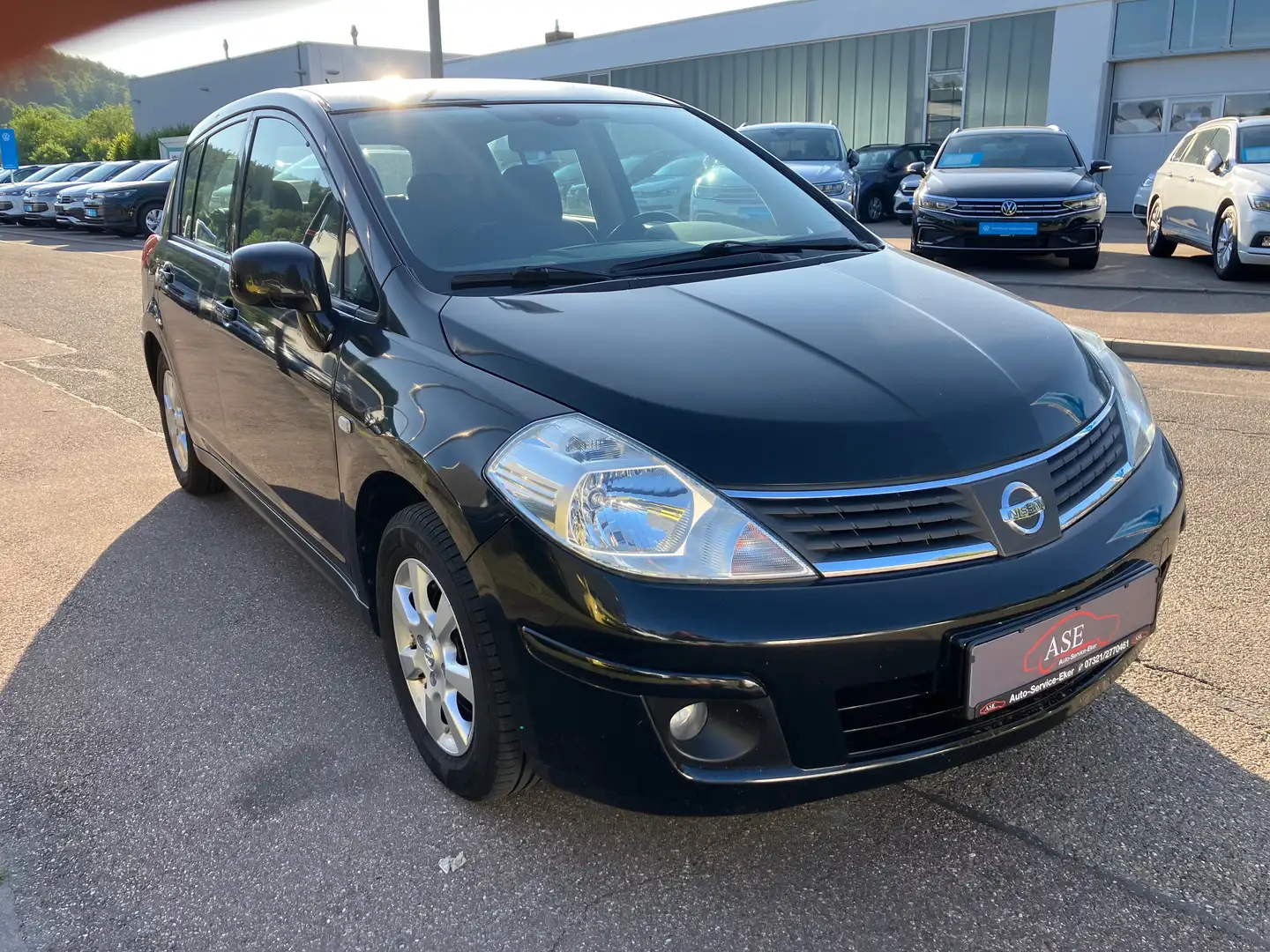 Nissan Tiida Acenta**TÜV**NEU** Black - 2
