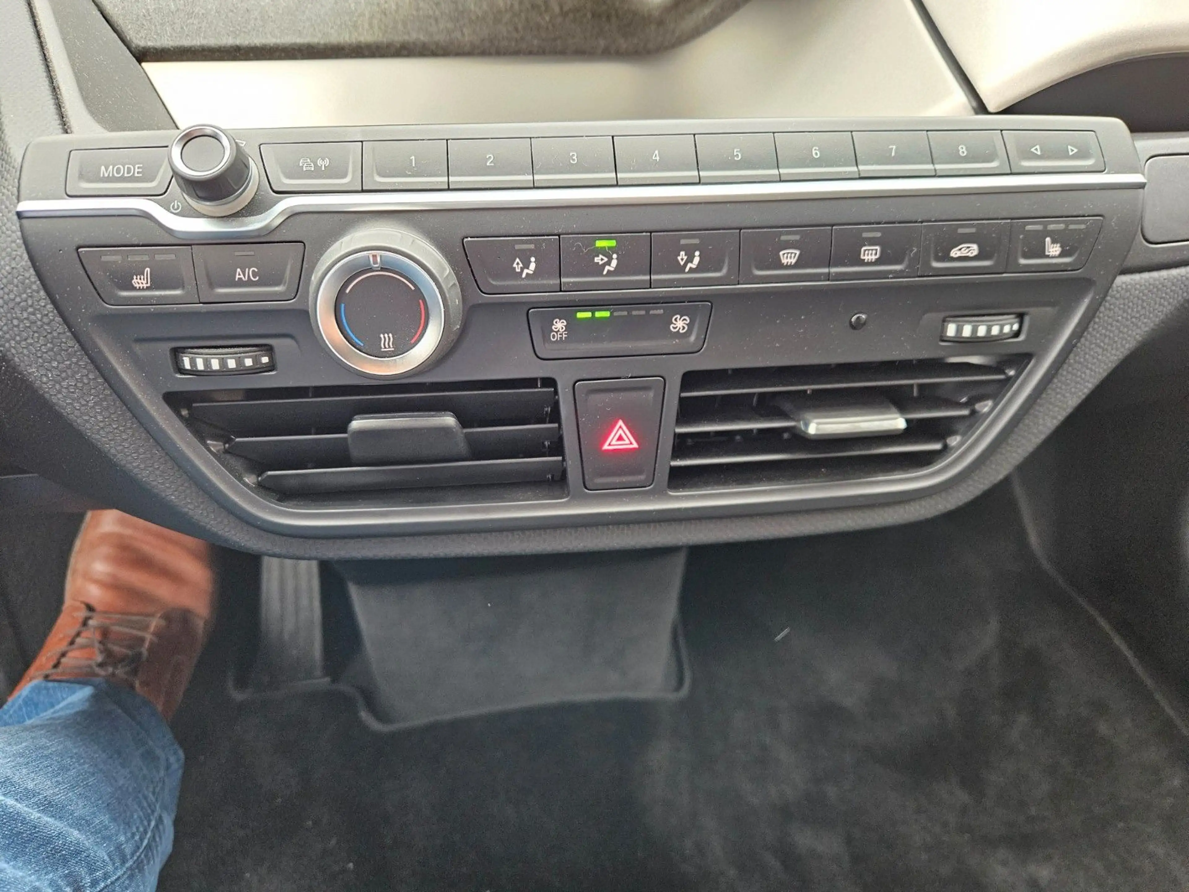 BMW i3 Sitzheizung Klimaanlage 120 Ah — photo 10