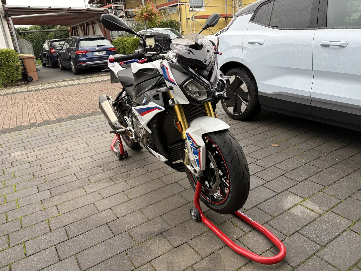BMW S 1000 R Akrapovic/Quick Shifter etc Blanc - 1
