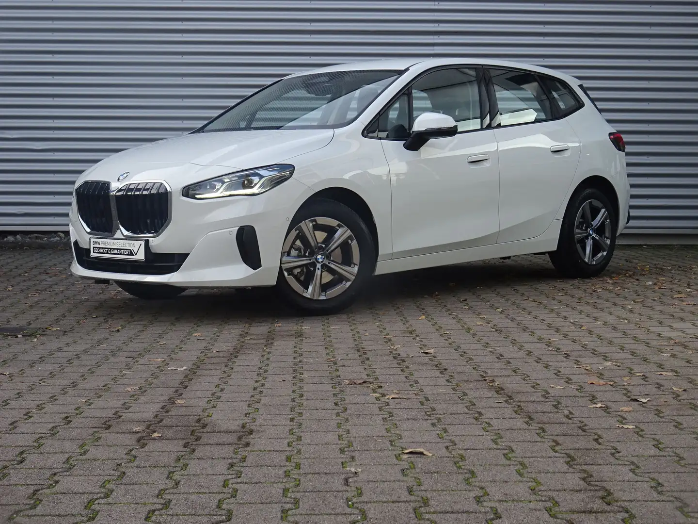 BMW 216 i Active Tourer adLED Premium-Paket Kamera Weiß - 2