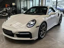 Porsche 911 Turbo S Coupe Burmester Lift