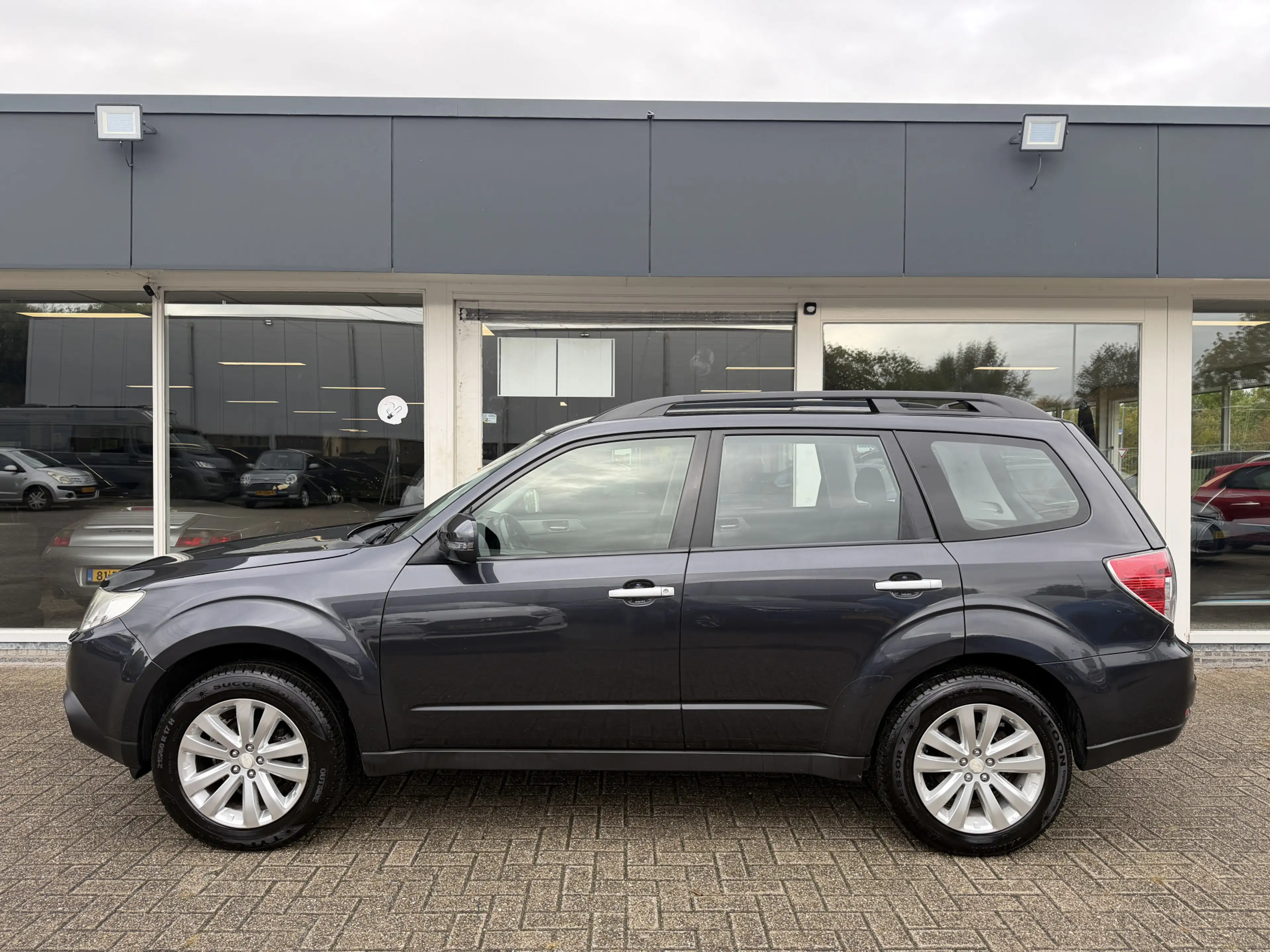 Subaru Forester 2.0 Luxury LPG-G3 ECC Cruisecontrol — photo 3