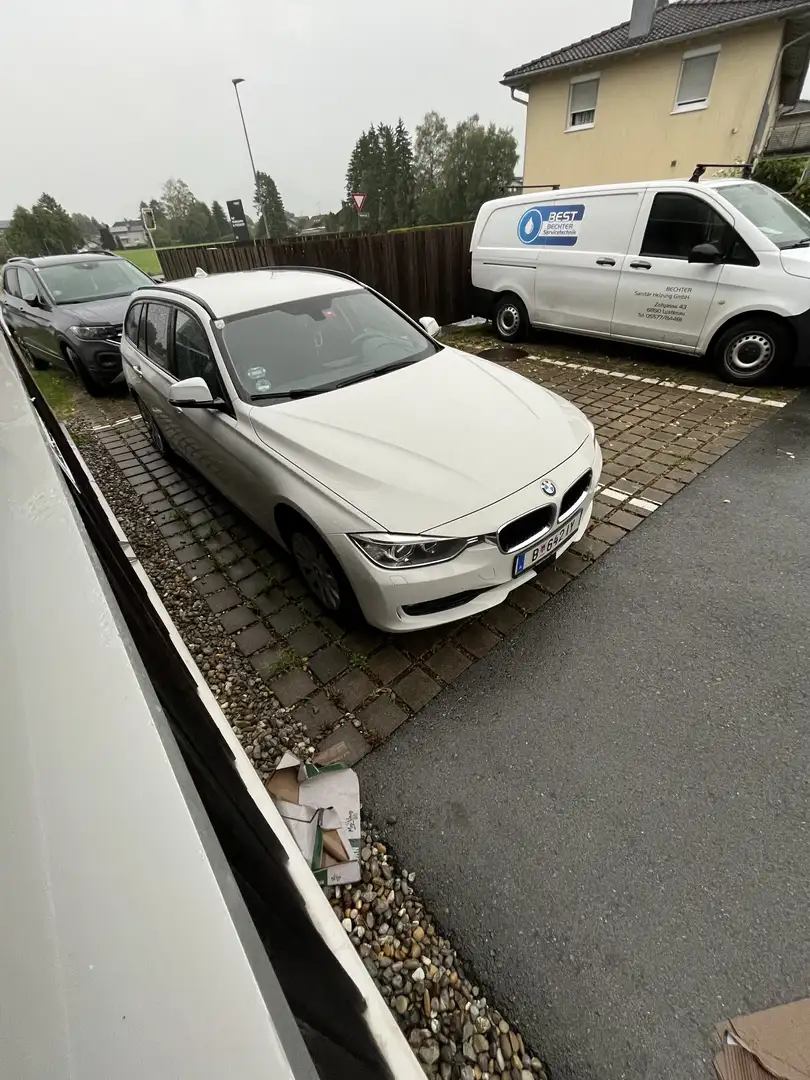 BMW 320 320 d xDrive Weiß - 2