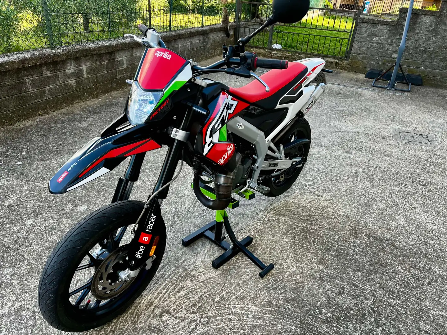Aprilia SX 50 Factory Чорний - 1