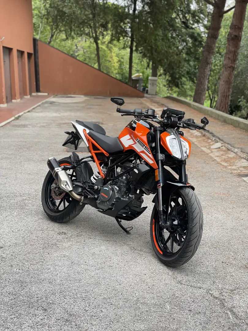 KTM 125 Duke ABS Arancione - 1