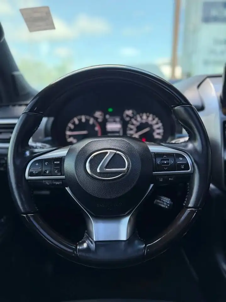 Lexus GX photo Lexus GX