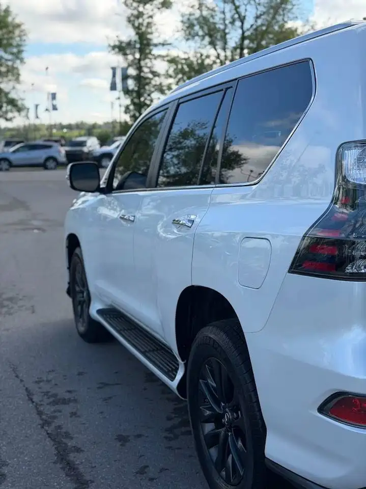 Lexus GX photo Lexus GX