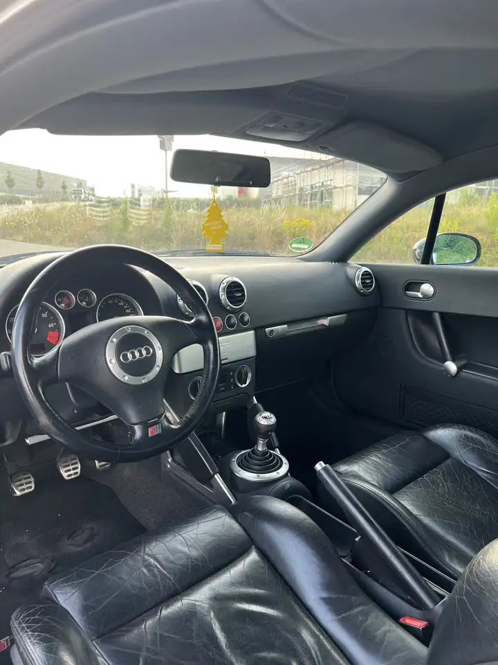 Audi TT Coupe 1.8 T, foto 7