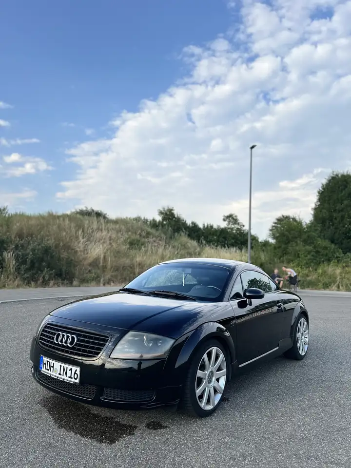 Audi TT Coupe 1.8 T, foto 2