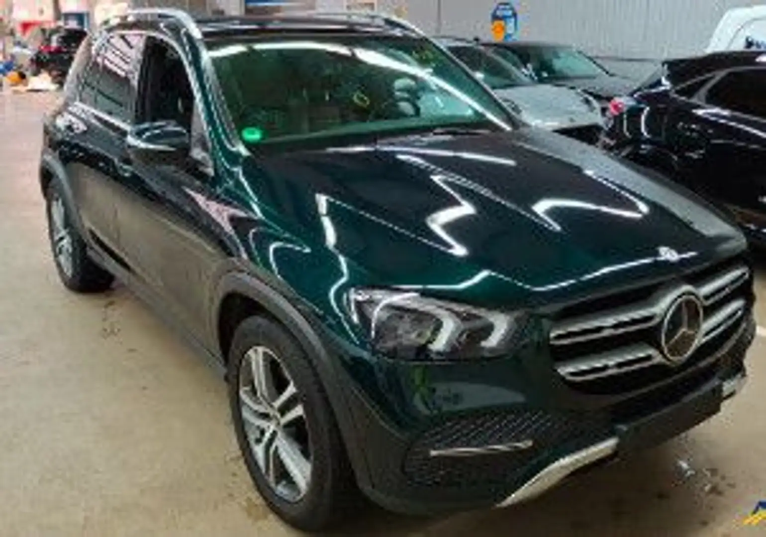Mercedes-Benz GLE 350 de 4M*PANO*DISTR*SITZKLIM*360*BURM*KD NEU Vert - 2