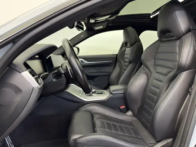 BMW 4 Series view 8