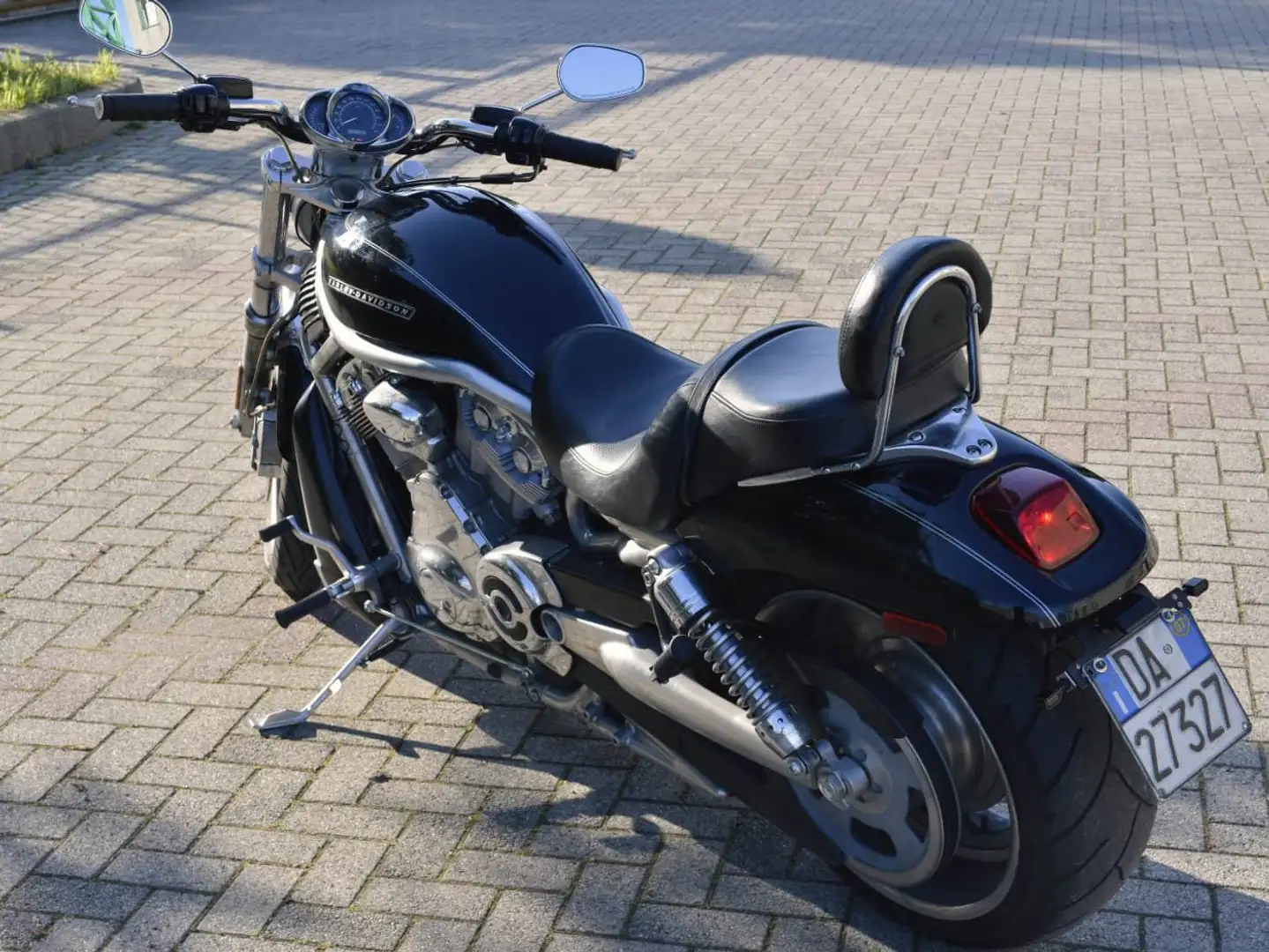 Harley-Davidson V-Rod Vrscaw Siyah - 2