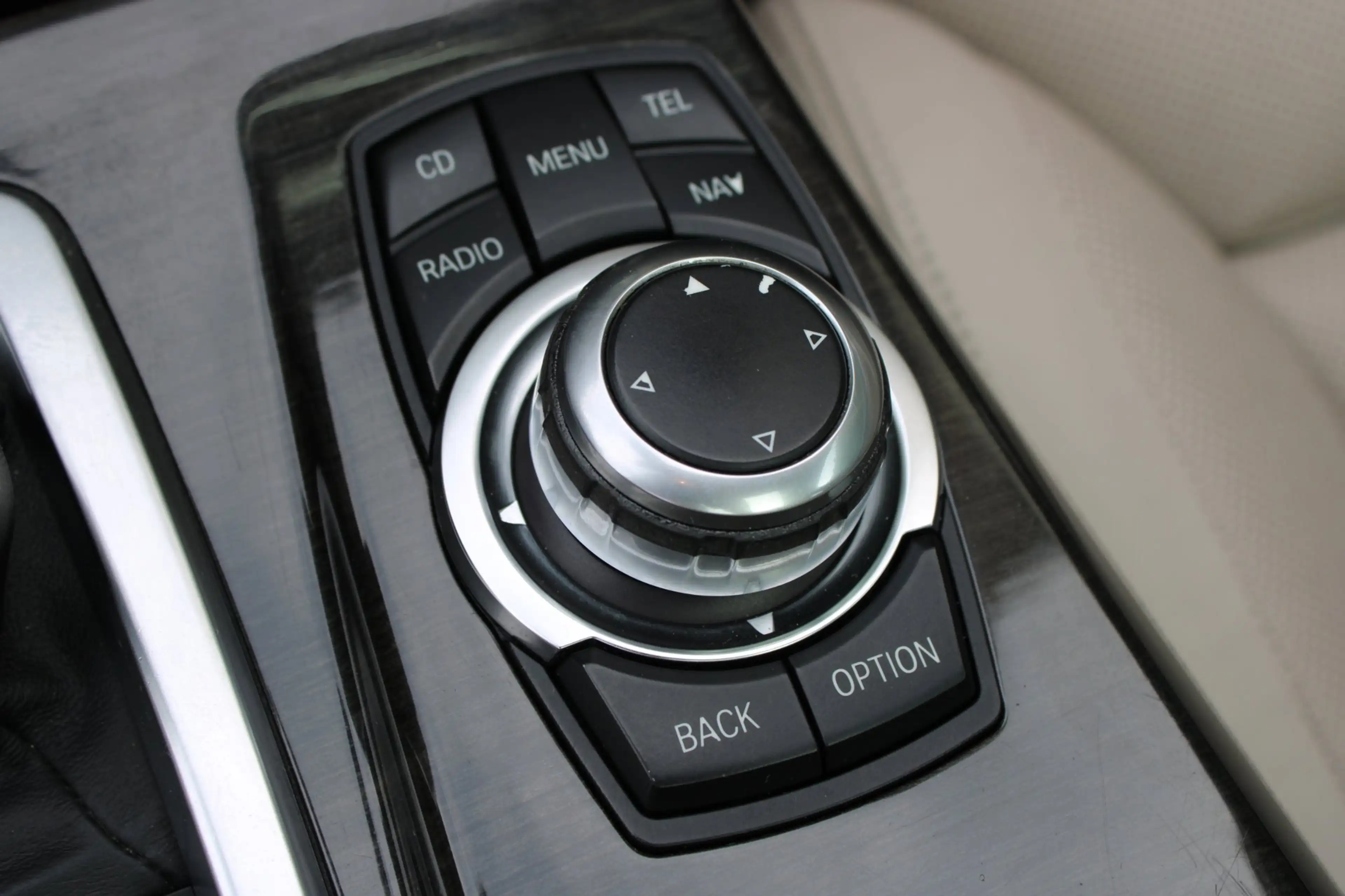 BMW 535 5-serie 535i High Executive | Schuif- kanteldak | — photo 9