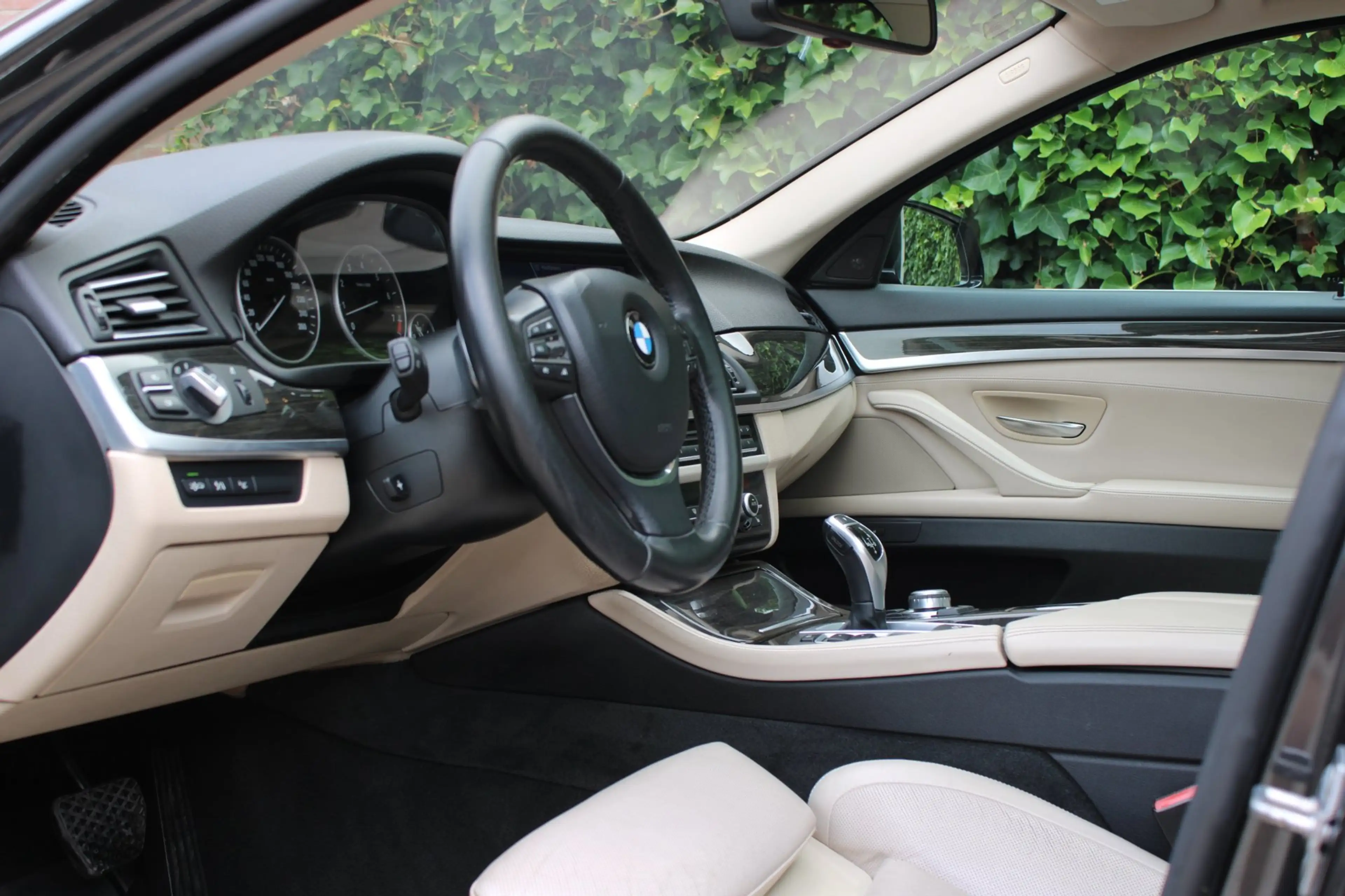 BMW 535 5-serie 535i High Executive | Schuif- kanteldak | — photo 5