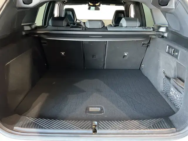 BMW X3 view 10