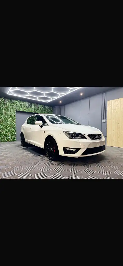 SEAT Ibiza 1.6 CR TDi FR - 1