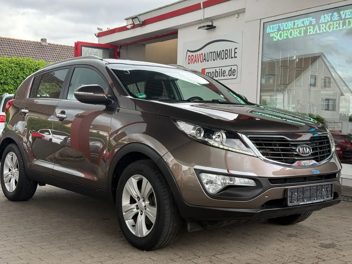 Kia Sportage Edition 2WD LED/KLIMA/USB/SHZ/KAMERA Gri - 1