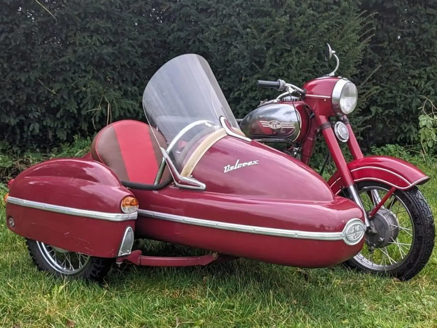 Jawa 350 - 1