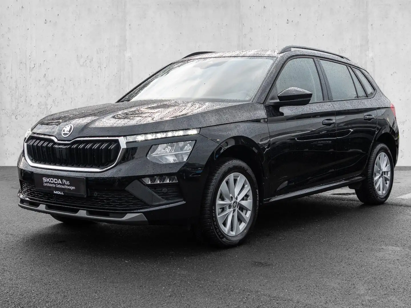 Skoda Kamiq 1.5 TSI DSG Selection ACC AUT KAM KLIMAA. Schwarz - 2