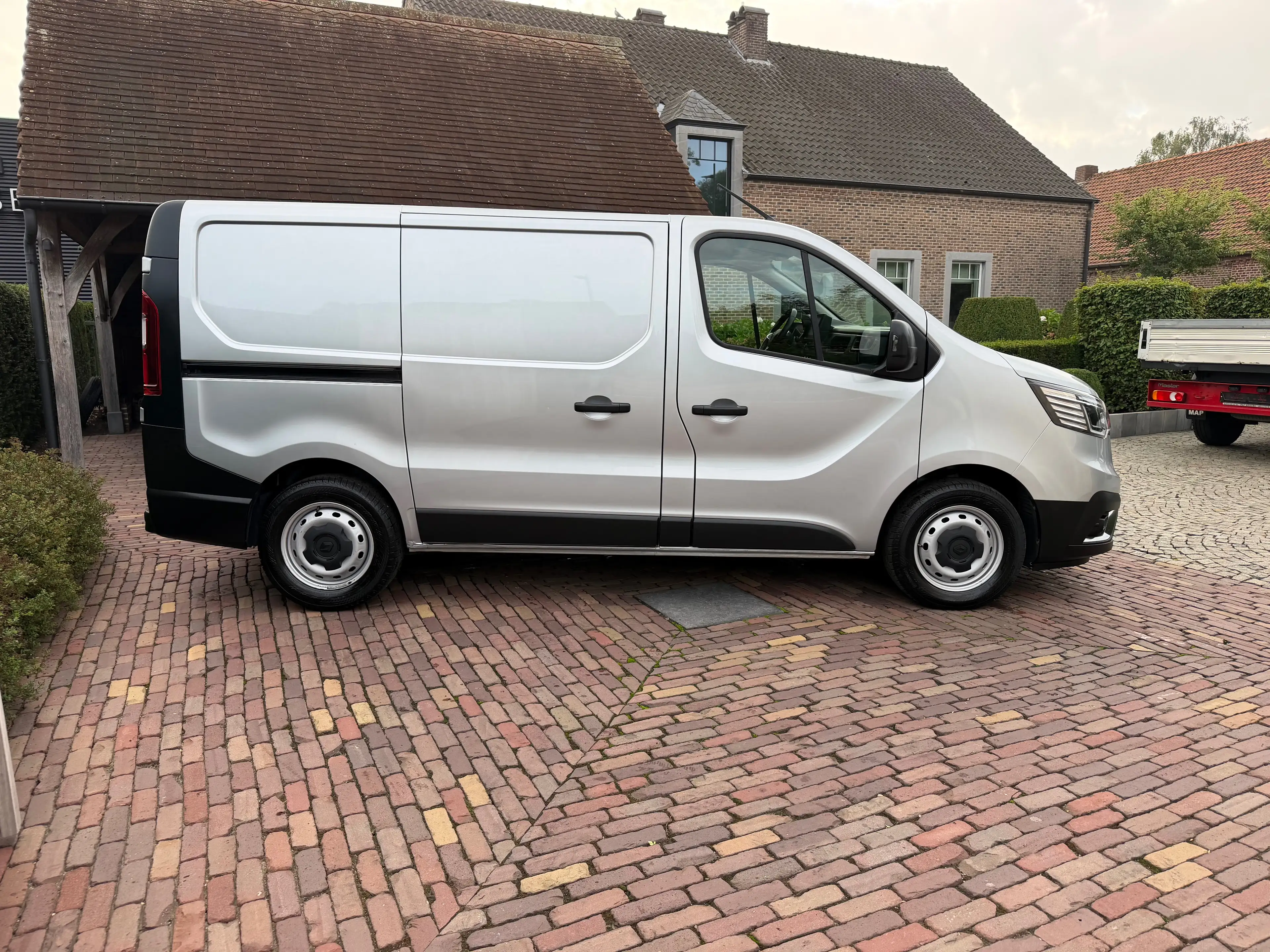 Renault Trafic 2,0 DCI-130Pk Airco-Bluet-Camera-Carplay-3zit 15.496 ex btw — photo 6