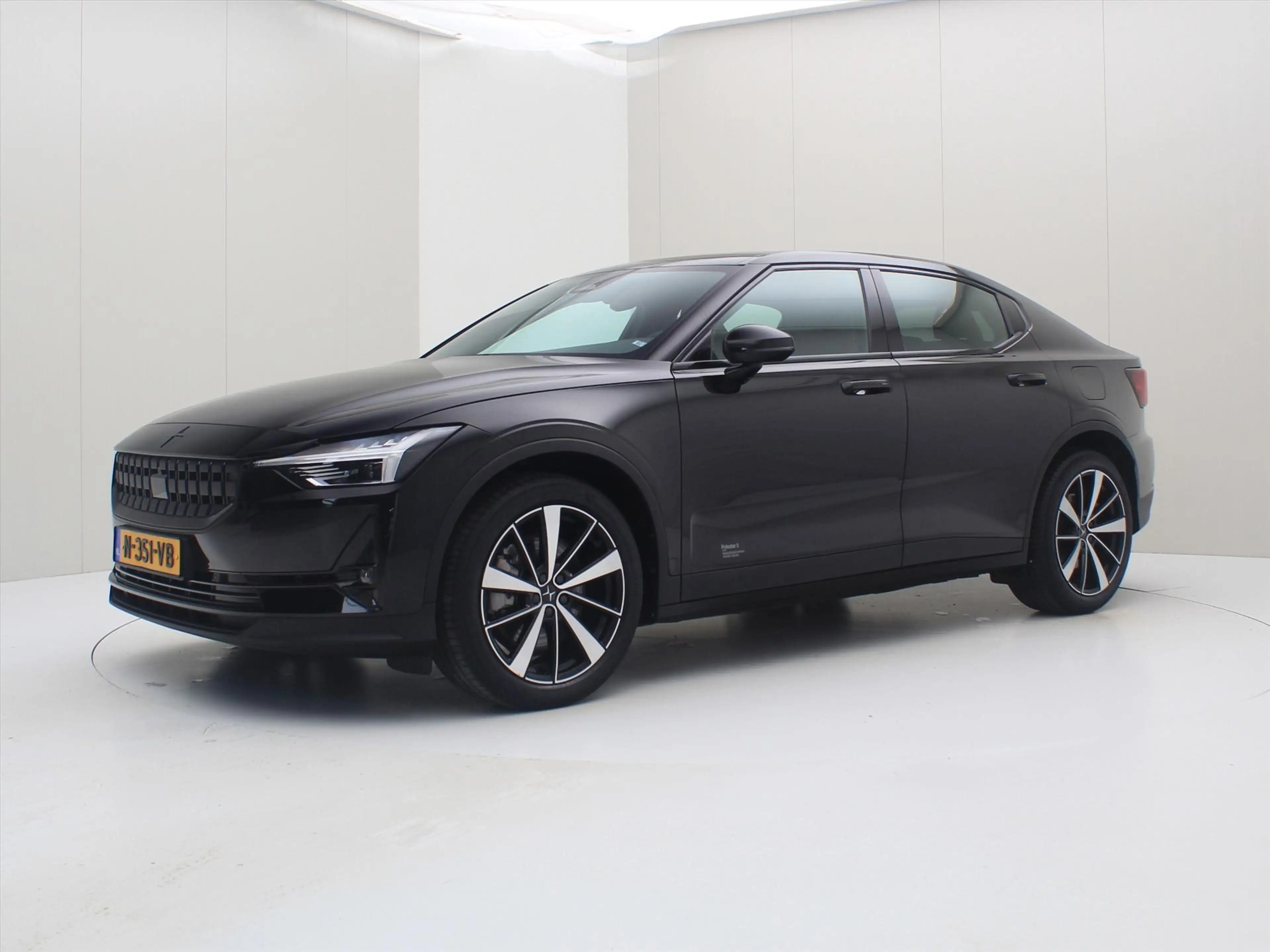 Polestar 2 165kW Standard Range Single Motor 90,84% SoH [ PAN — photo 7