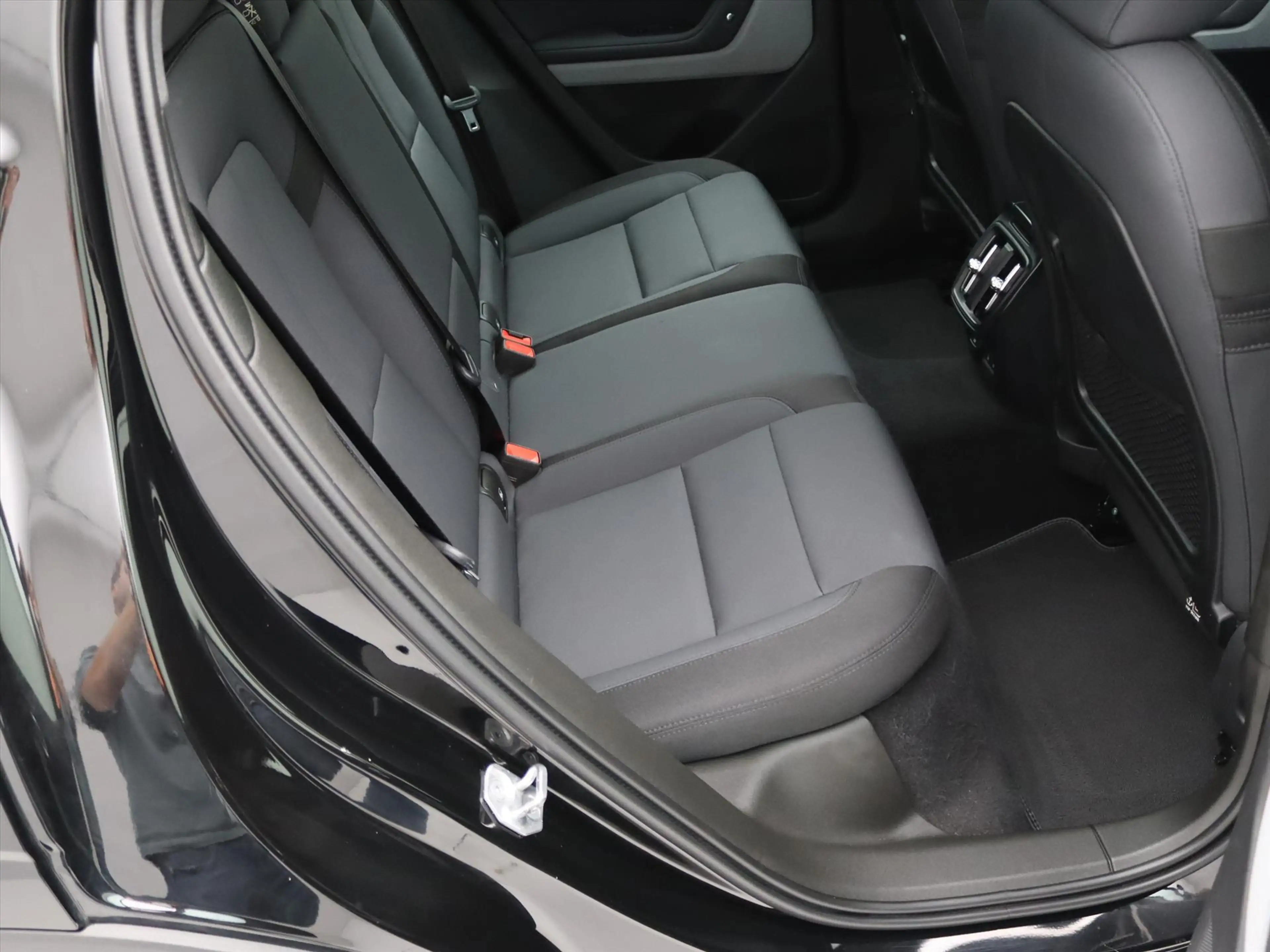 Polestar 2 165kW Standard Range Single Motor 90,84% SoH [ PAN — photo 26