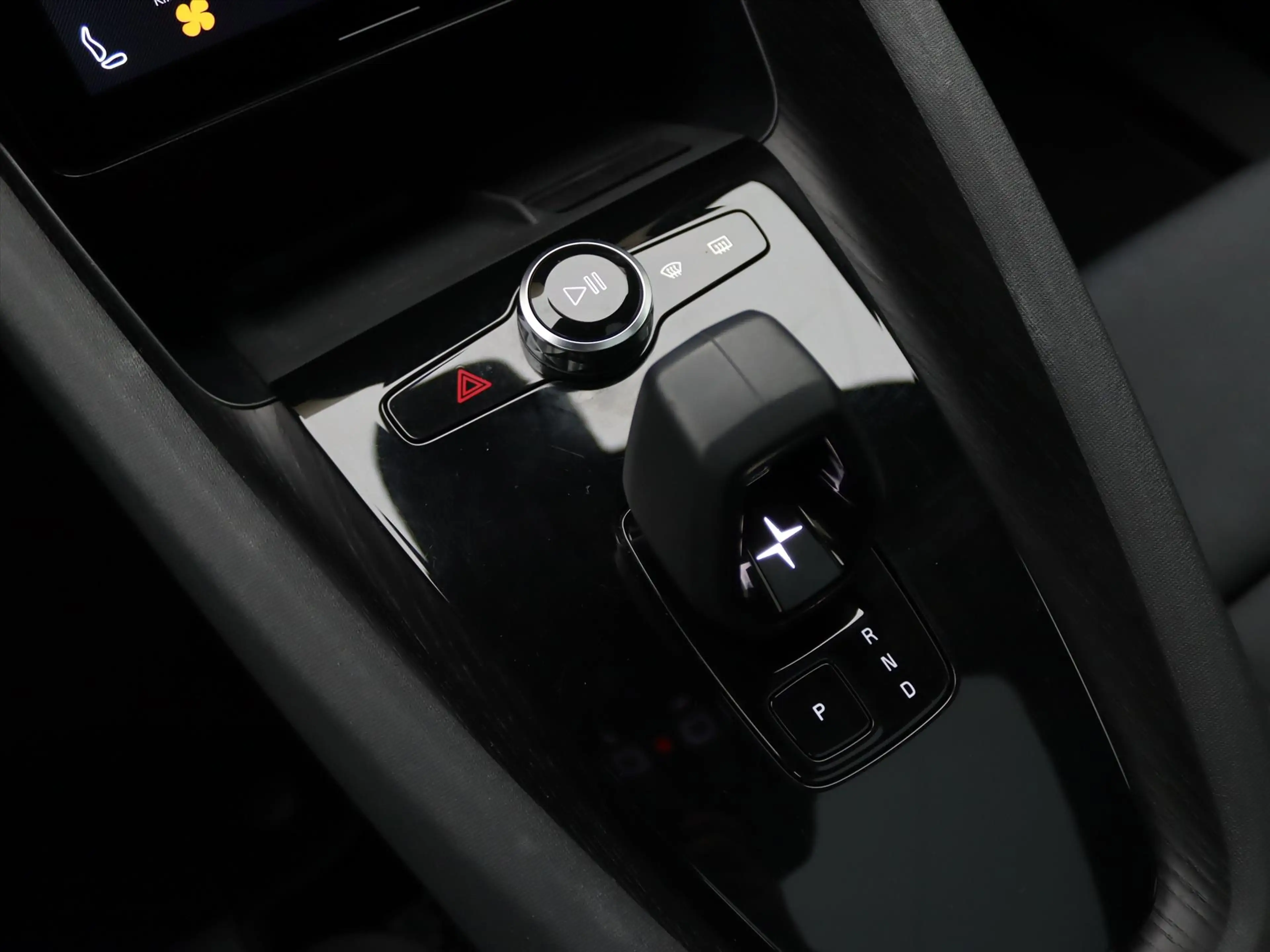 Polestar 2 165kW Standard Range Single Motor 90,84% SoH [ PAN — photo 38