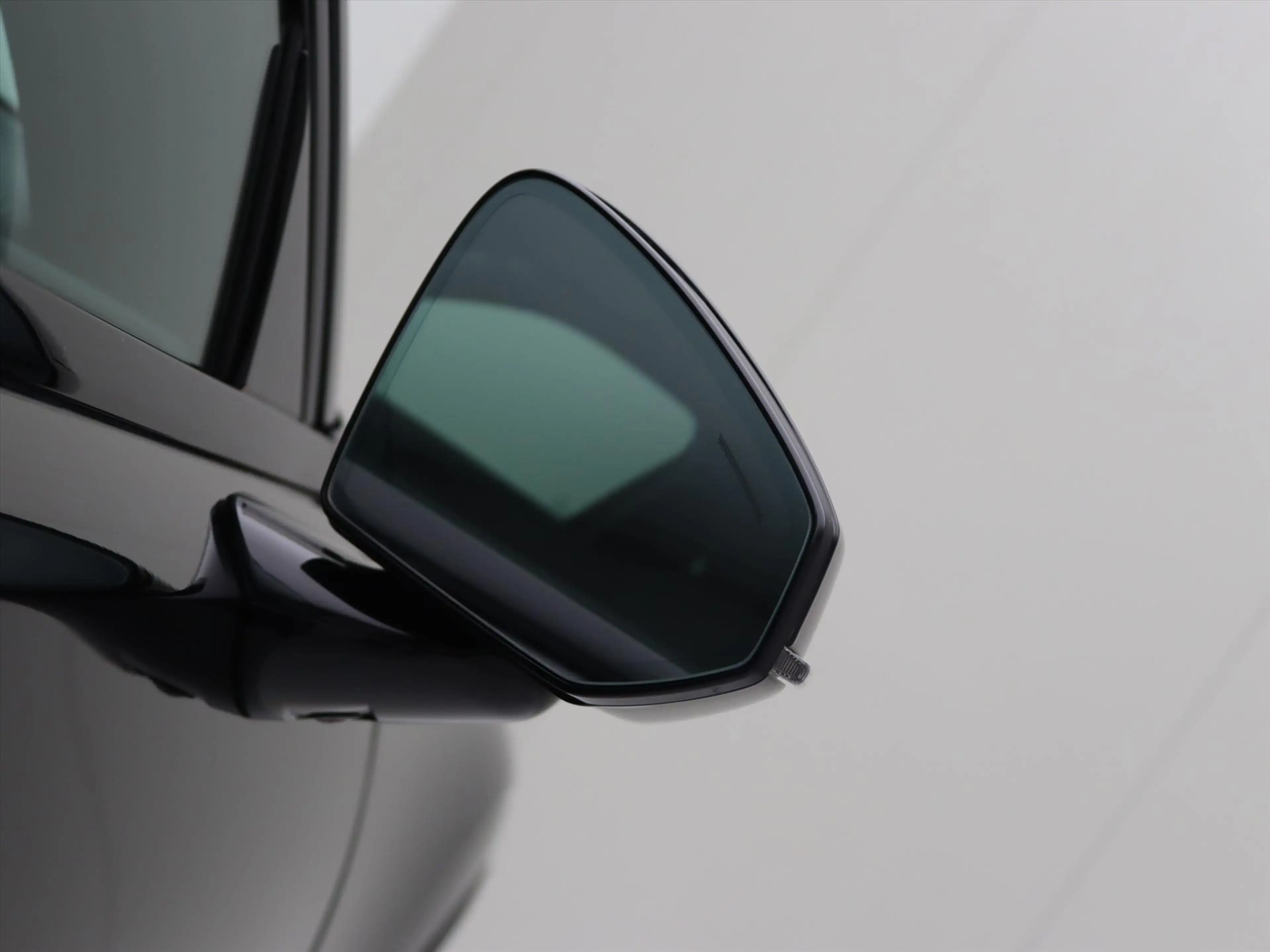Polestar 2 165kW Standard Range Single Motor 90,84% SoH [ PAN — photo 24