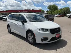 Chrysler Pacifica 2025