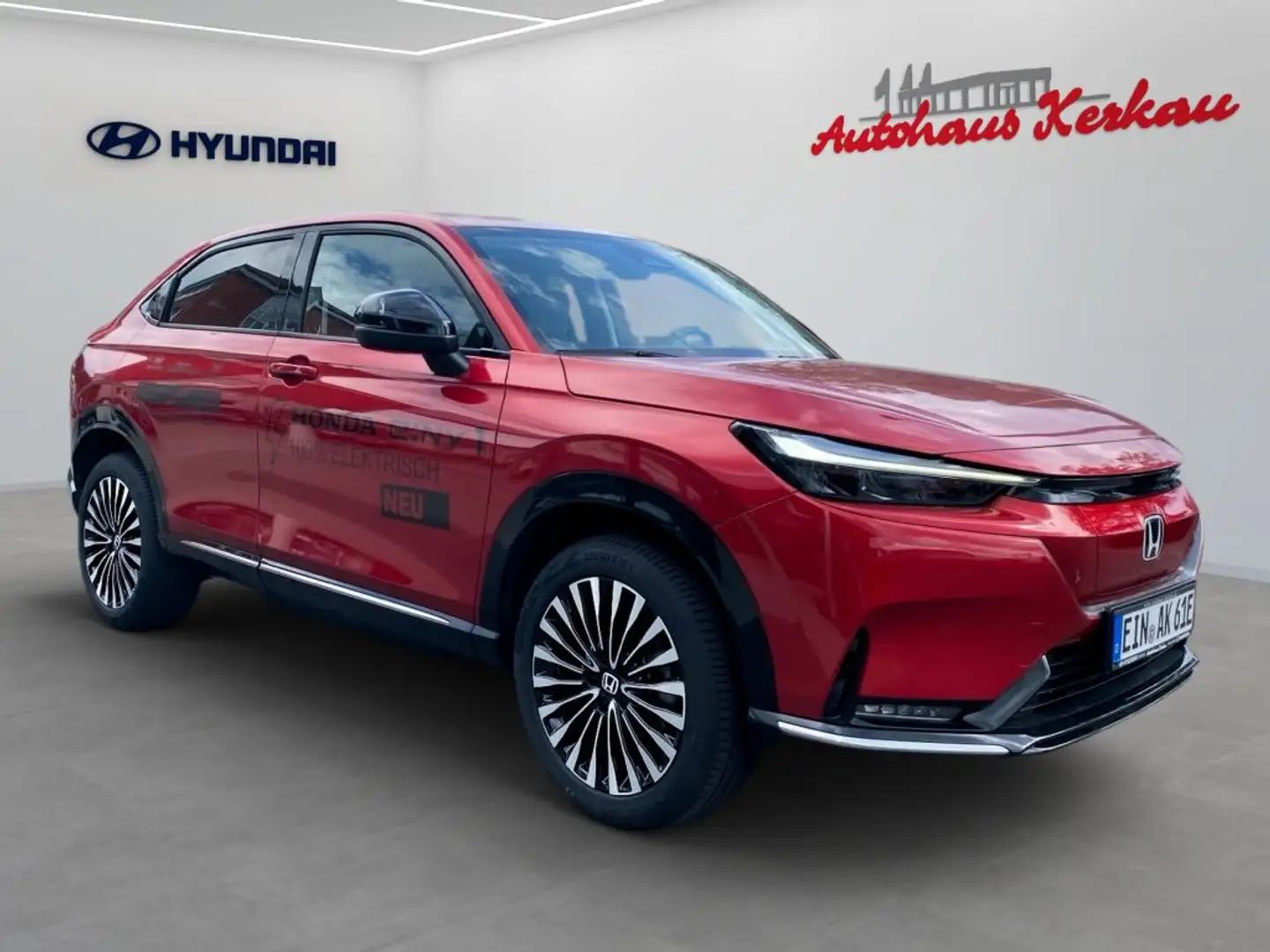 Honda e:Ny1 Red - 2