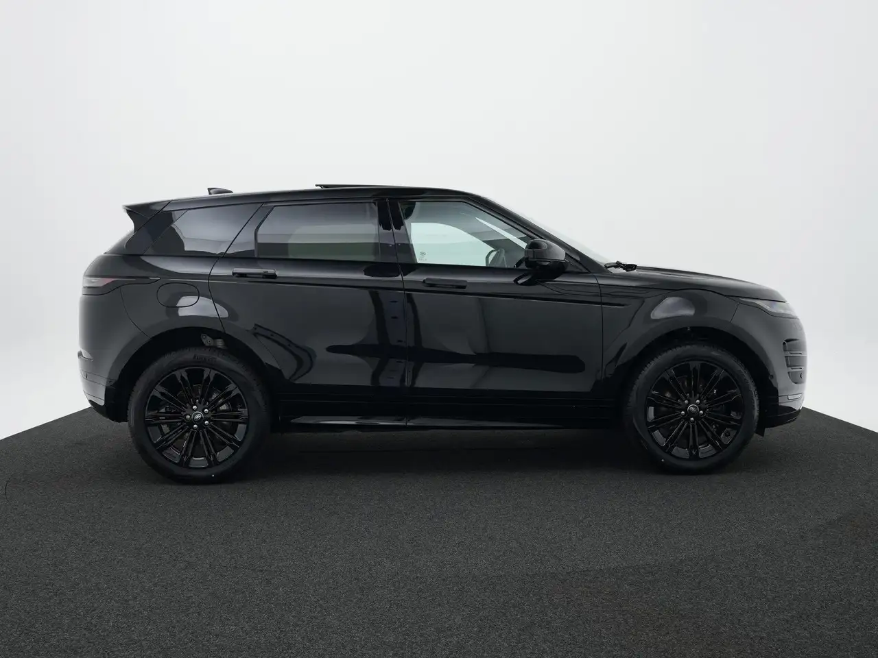 Land Rover Range Rover Evoque 2026 — фото 7