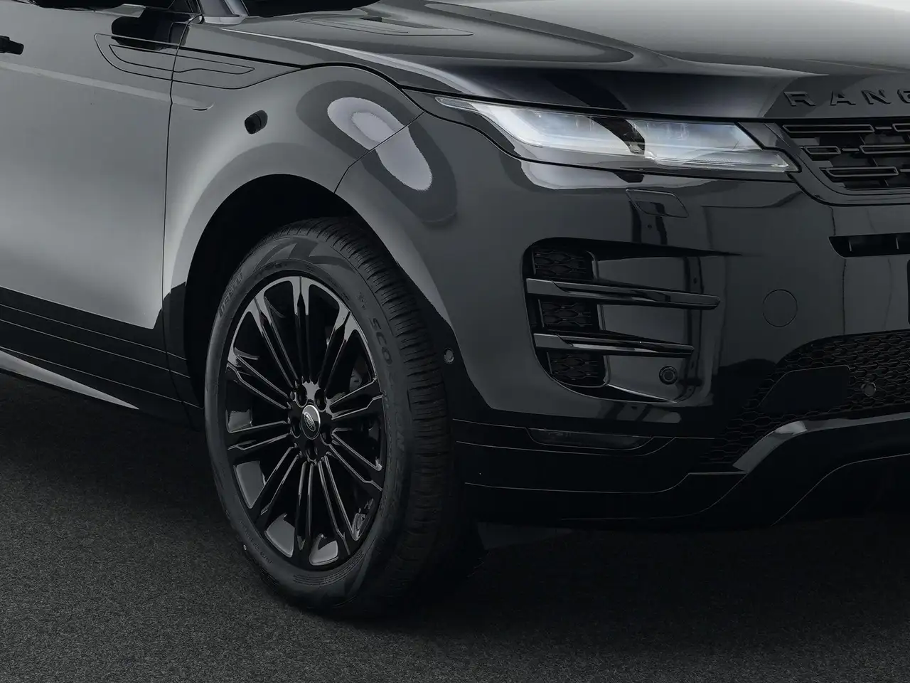 Land Rover Range Rover Evoque 2026 — фото 12