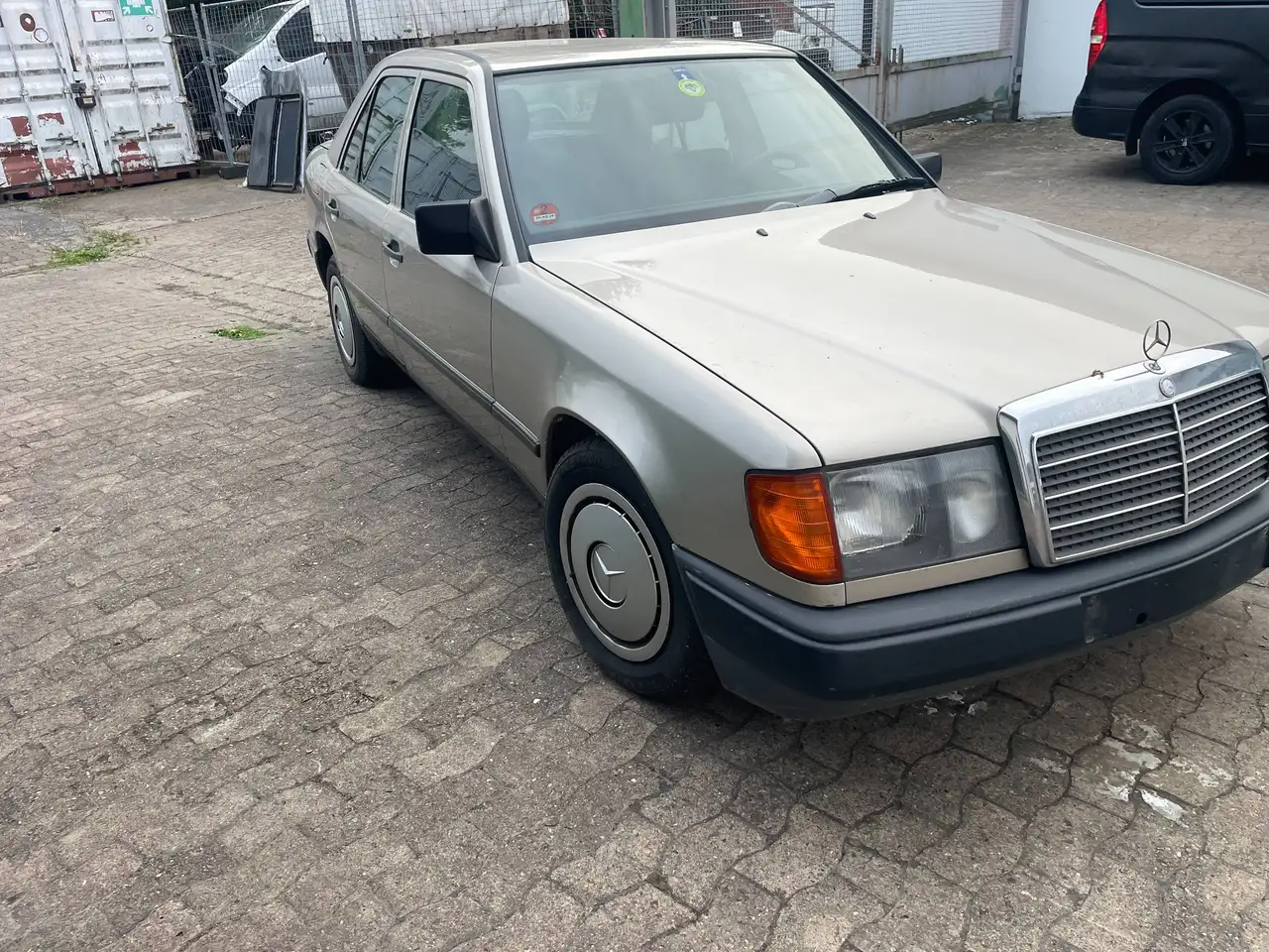 Mercedes-Benz 250
