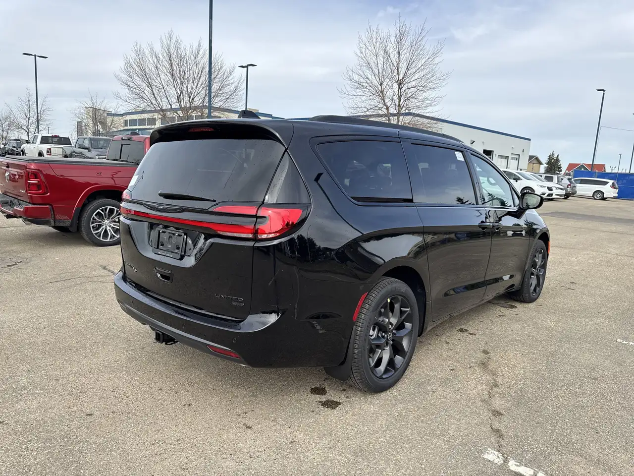Chrysler Pacifica снимка Chrysler Pacifica