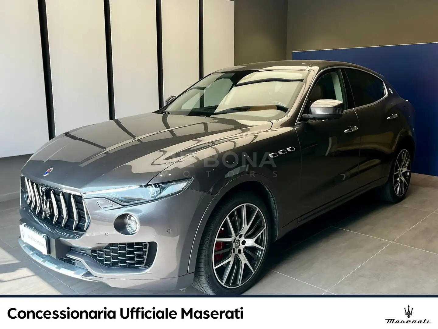 Maserati Levante 3.0 v6 250cv auto Grigio - 1