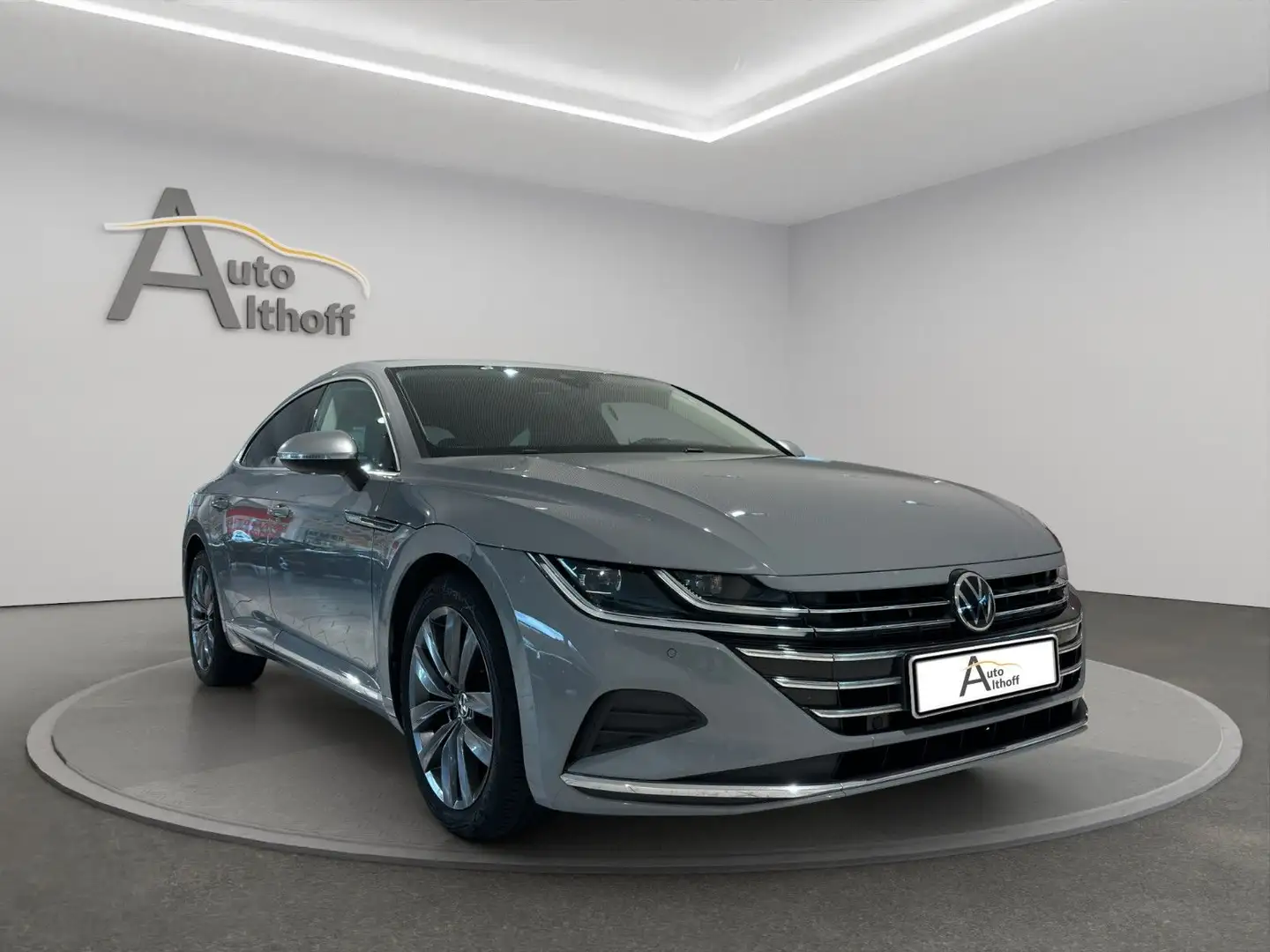 Volkswagen Arteon 2.0TDI DSG Elegance NAV SHZ LED ACC Grau - 1