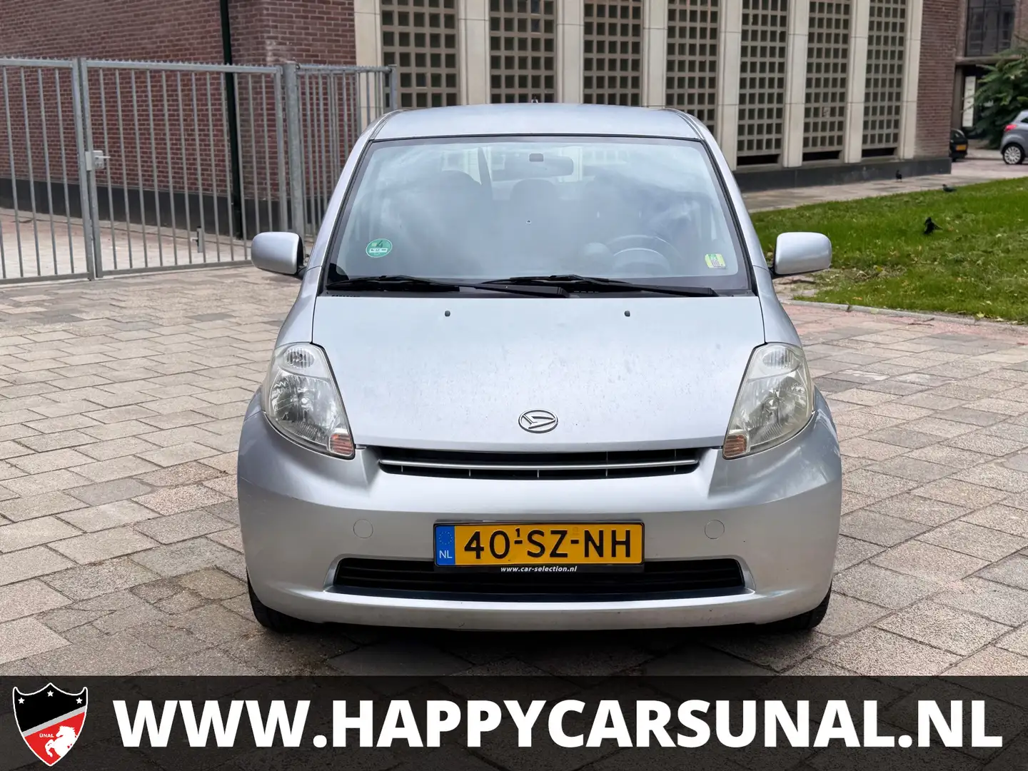Daihatsu Sirion 2 1.3-16V Comfort, AIRCO, APK, STUURBEKR Gris - 2