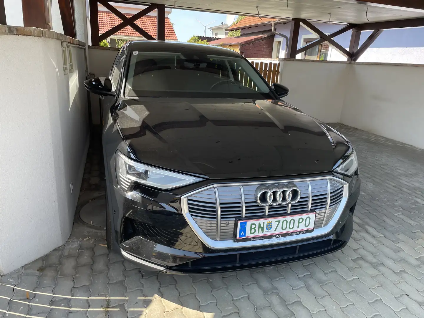 Audi e-tron 50 quattro 71kWh Advanced - 1
