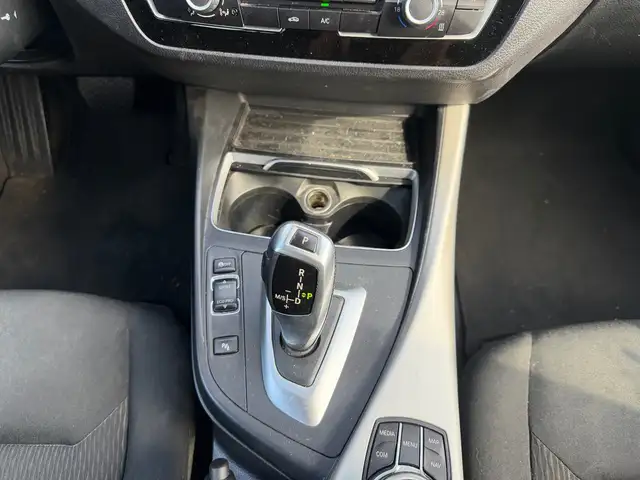 BMW 1 Series view 22