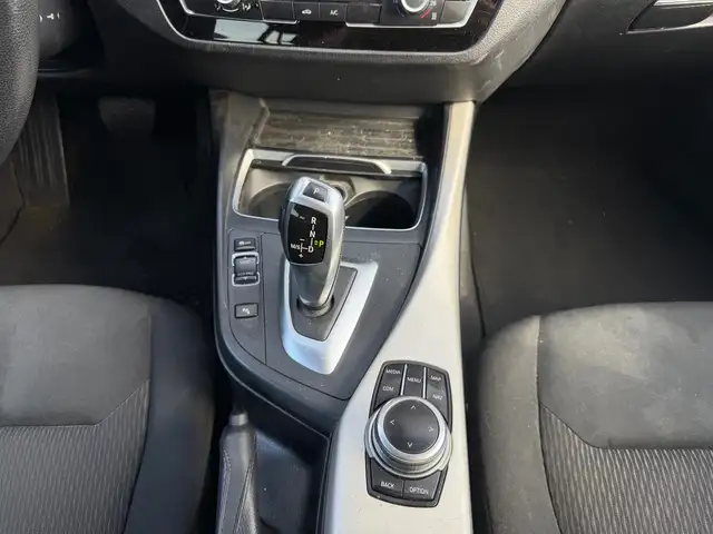 BMW 1 Series view 21