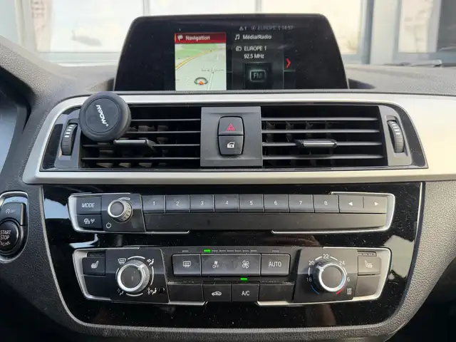 BMW 1 Series view 20