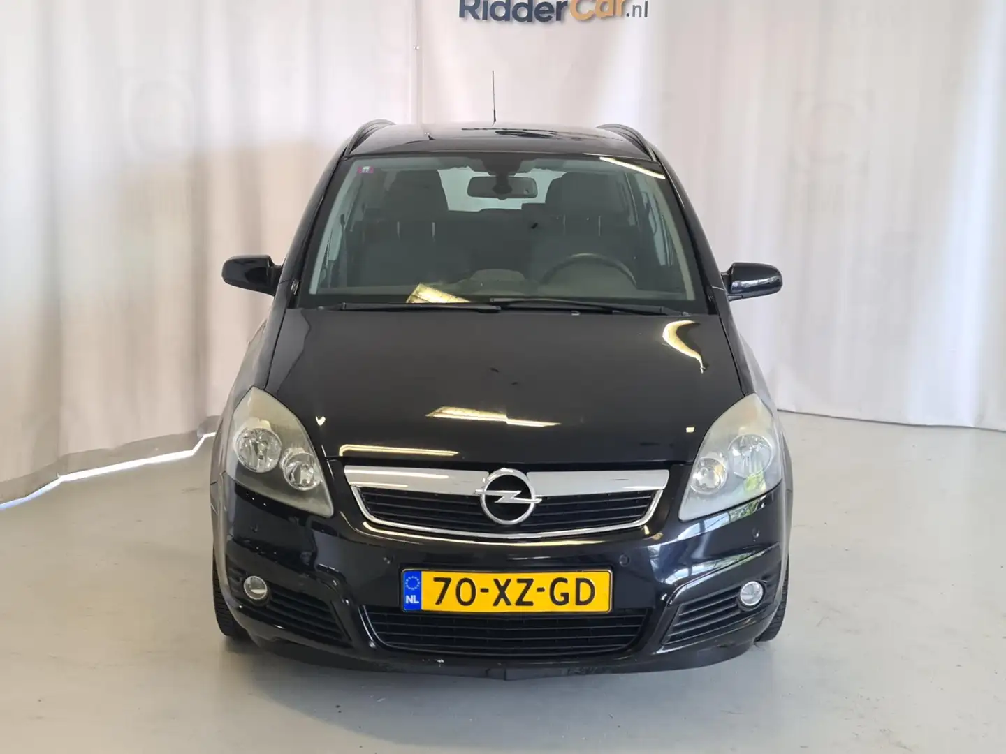 Opel Zafira 1.8 Temptation|NAP|2E EIG|APK6-25|TREKHAAK|CRUISE| Zwart - 2