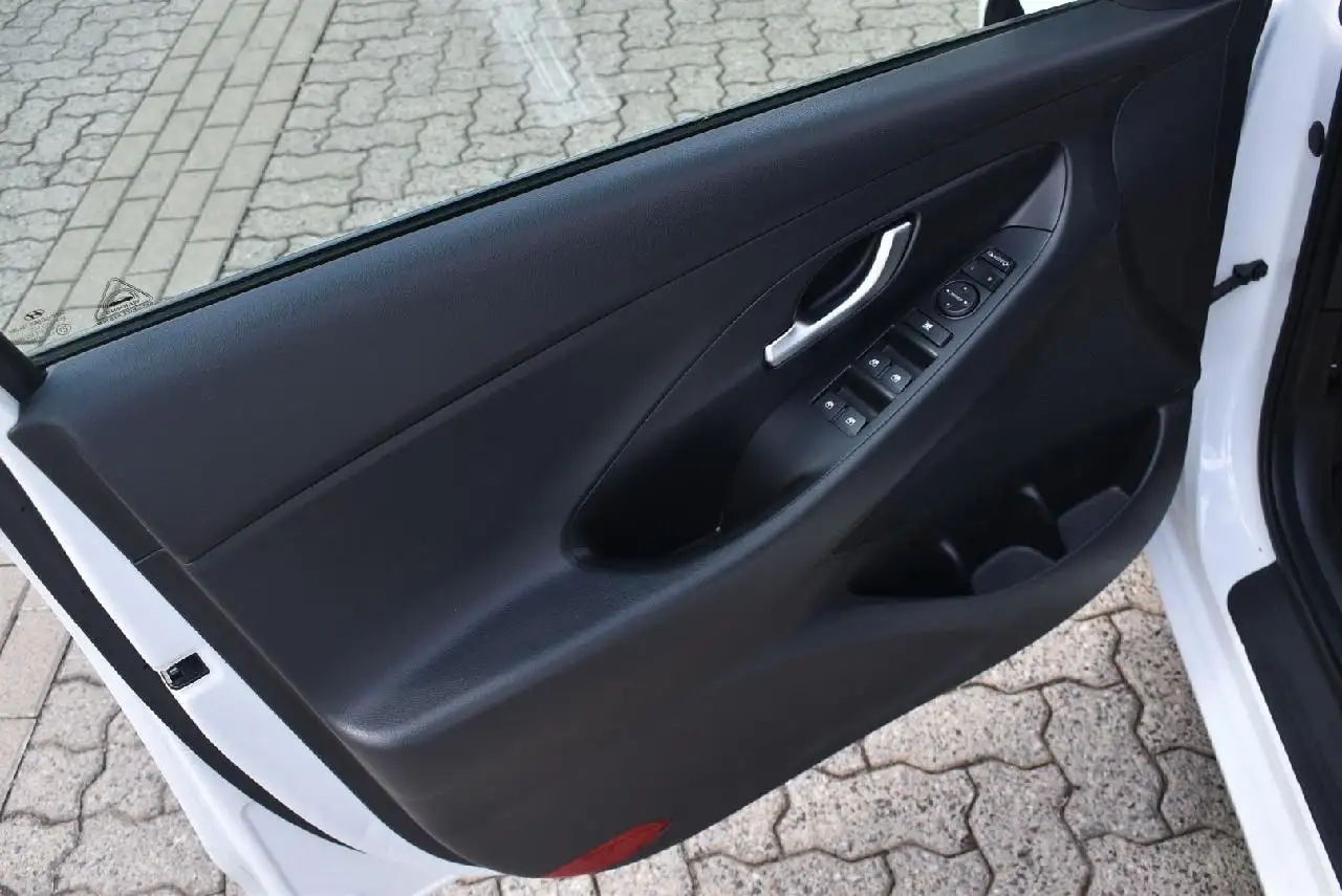 Hyundai i30 YES!, миниатюра 7