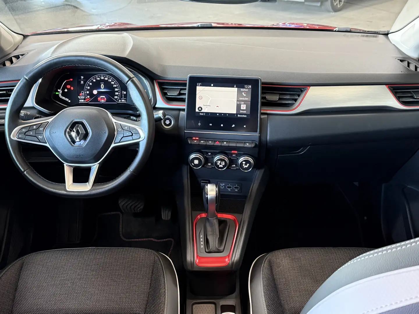Renault Captur 1.3 TCe 130 AUT Intens | Navi | ACC | Blindspot | Rood - 2