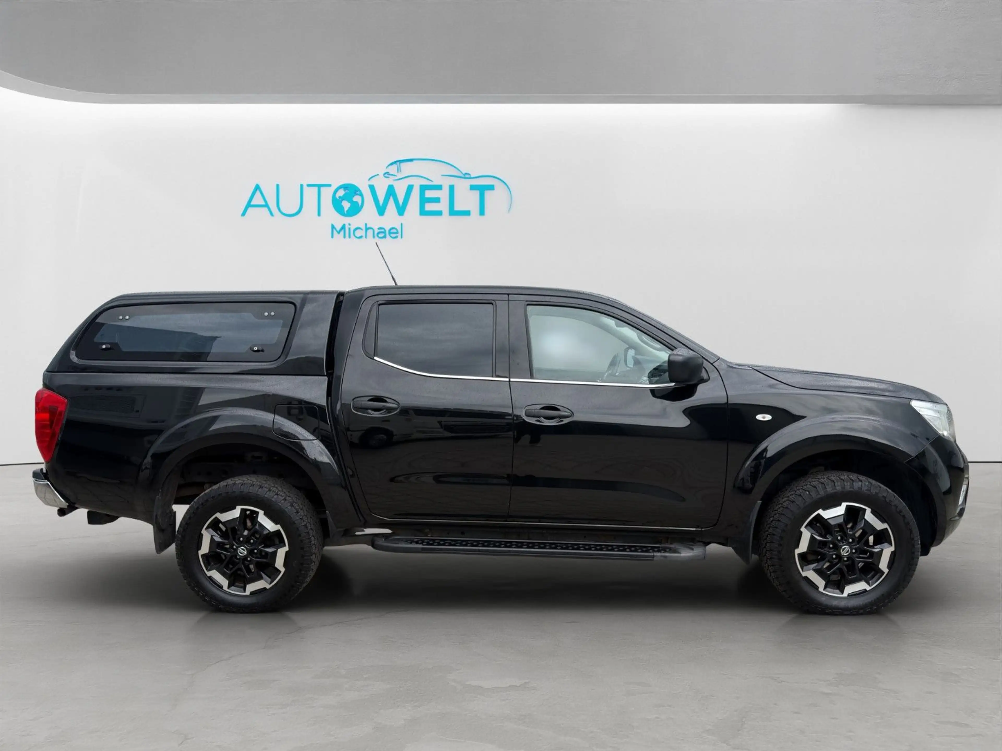 Nissan Navara Aut 4x4 DoKa KLIMA SITZH AHK Scheckheft — photo 4