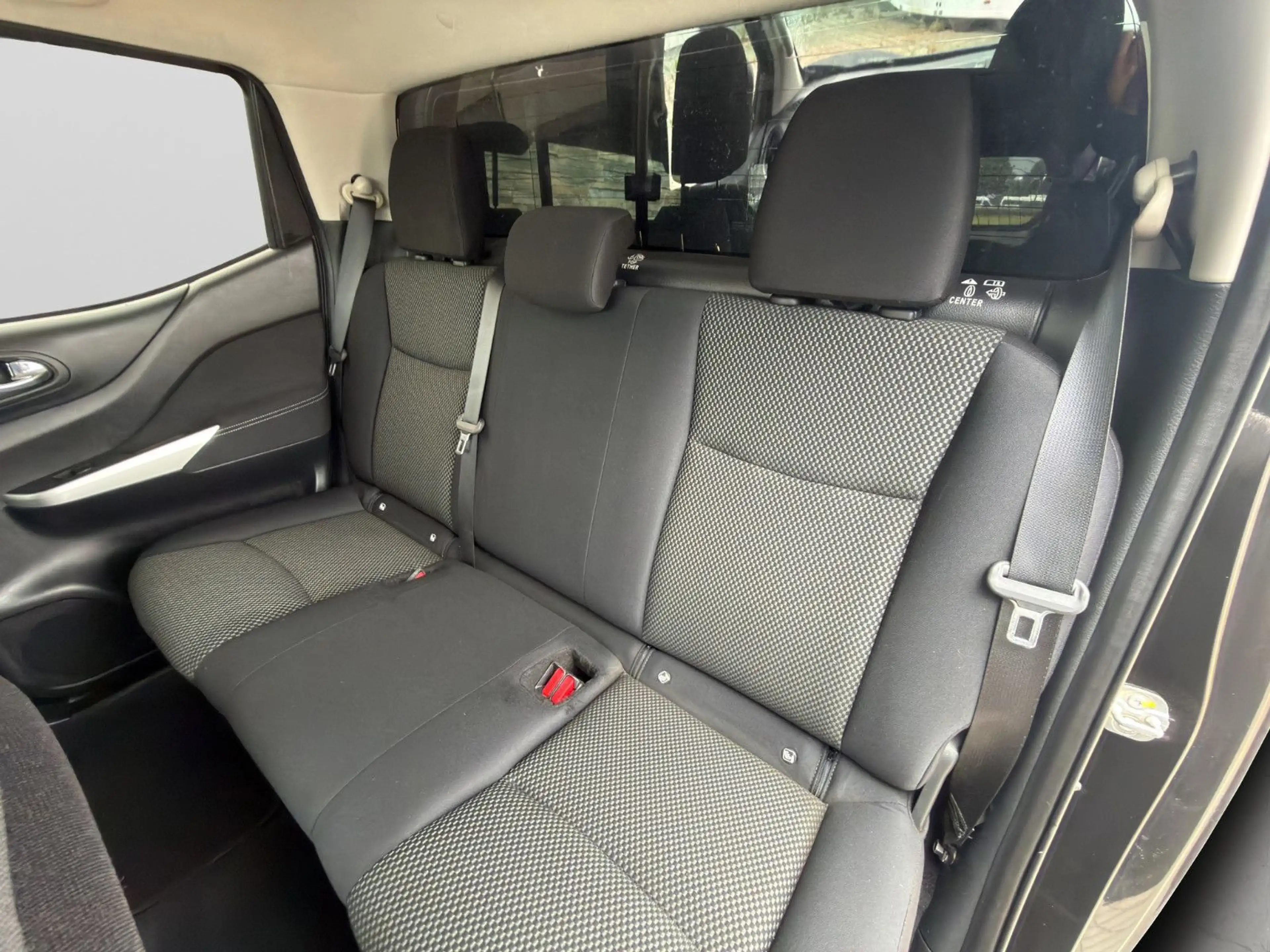 Nissan Navara Aut 4x4 DoKa KLIMA SITZH AHK Scheckheft — photo 14
