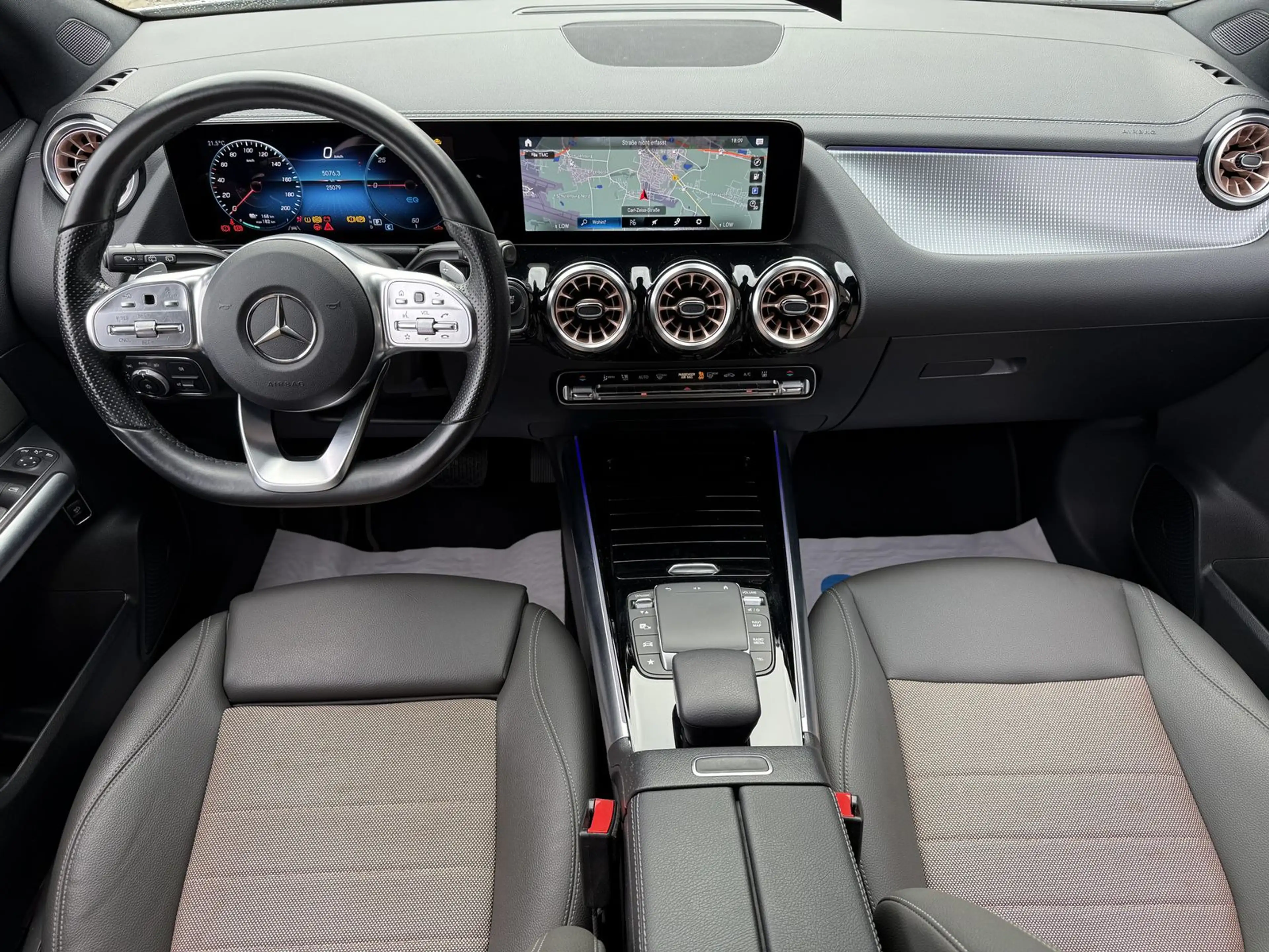 Mercedes-Benz EQA 250 *CARPLAY*LED*RFK* — photo 6
