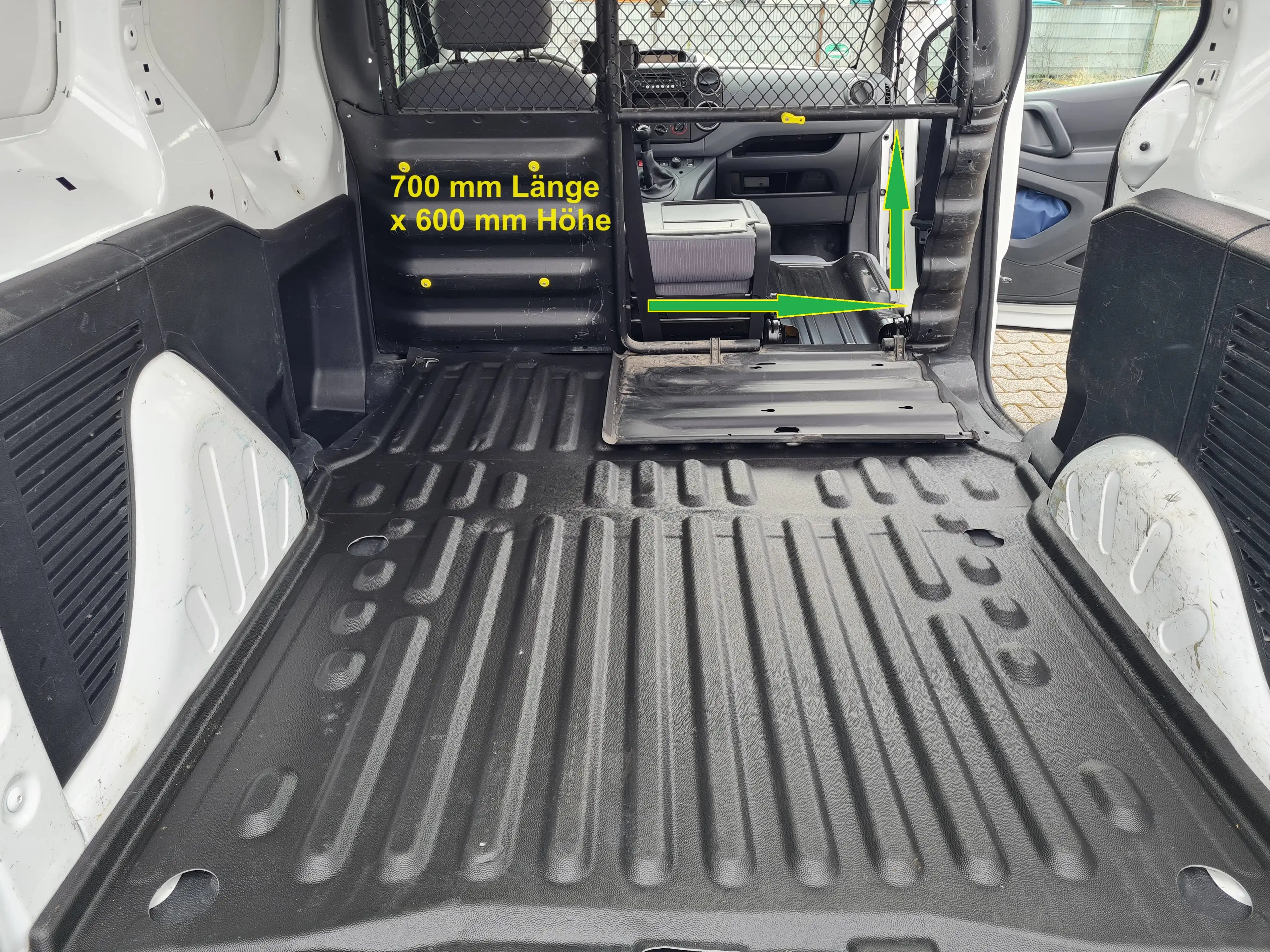 Peugeot Partner L1 Premium 1.Hand TÜV & Öl-Service NEU Top Zustand — photo 3